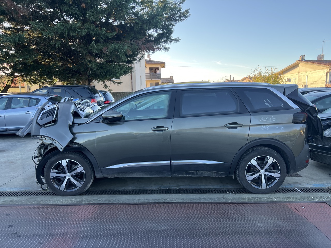 Peugeot 5008 II 1.5 BlueHDi 130 (M4, MC, MJ, MR)