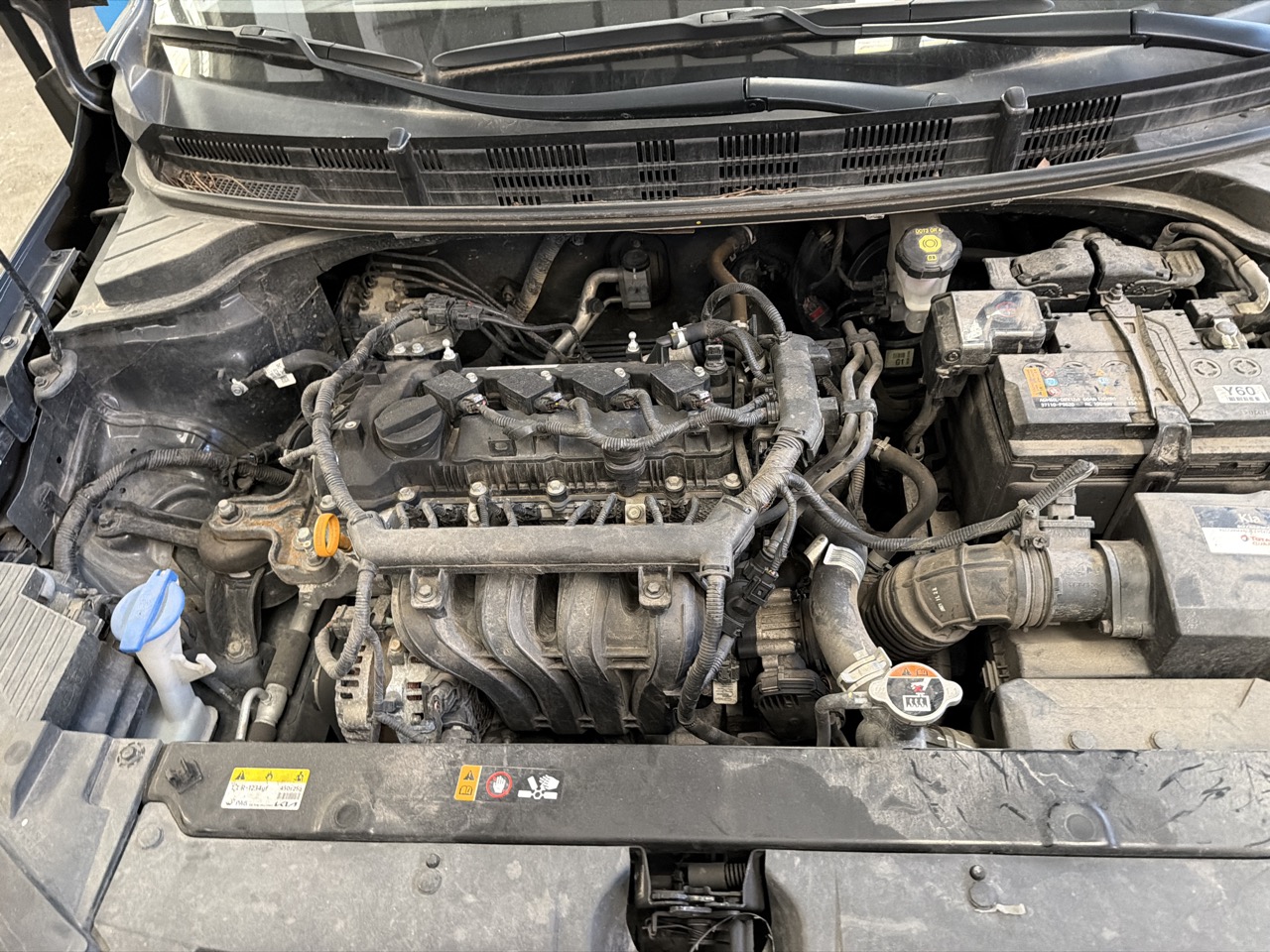 Kia Stonic 1.2 CVVT (YB)