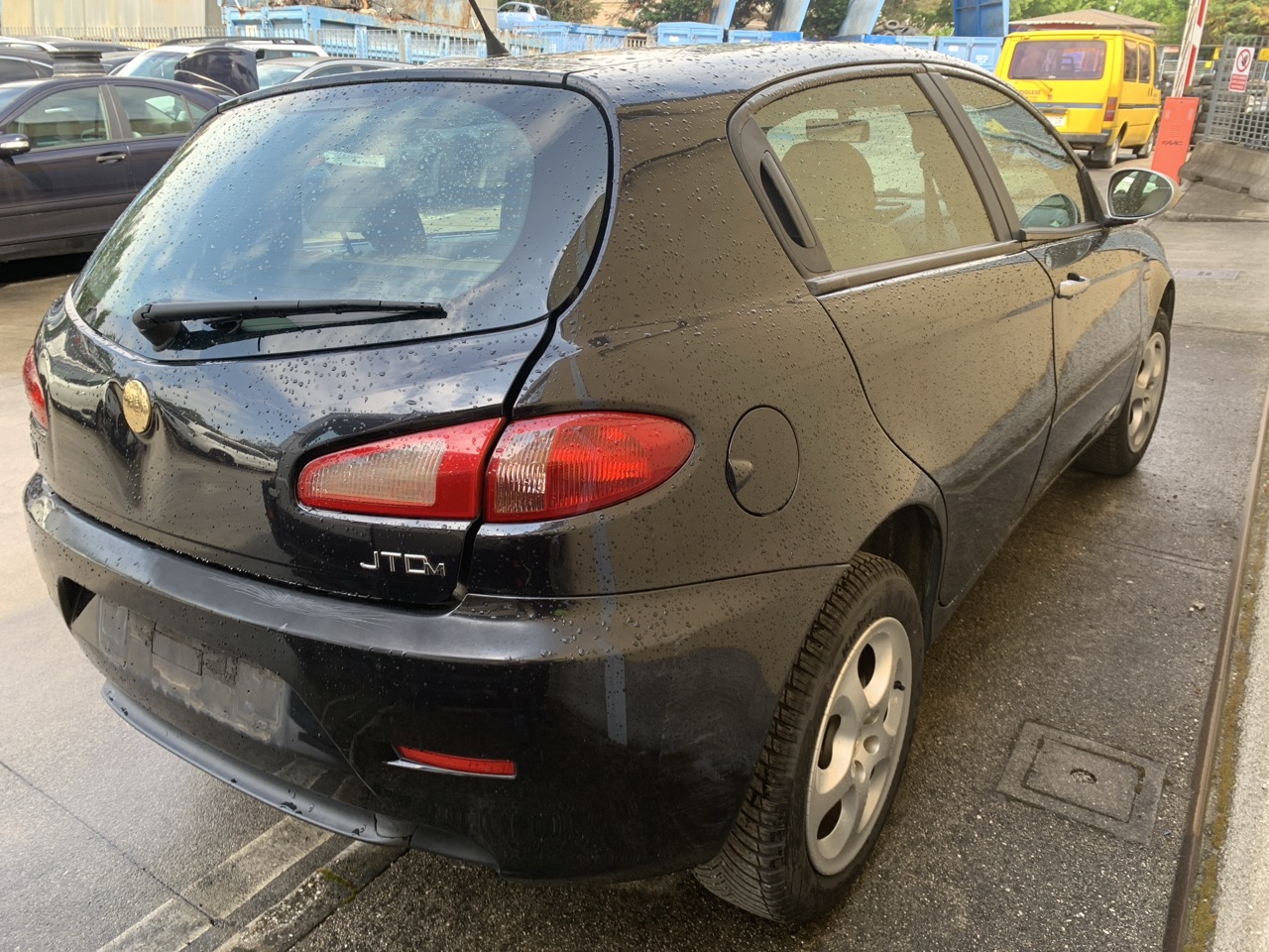 Alfa Romeo 147 1.9 JTDM 8V (937)