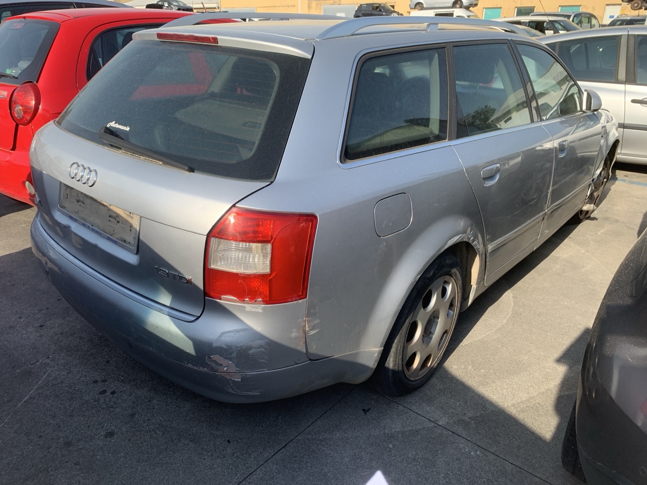 Audi A4 Avant 1.9 TDI quattro (800000)