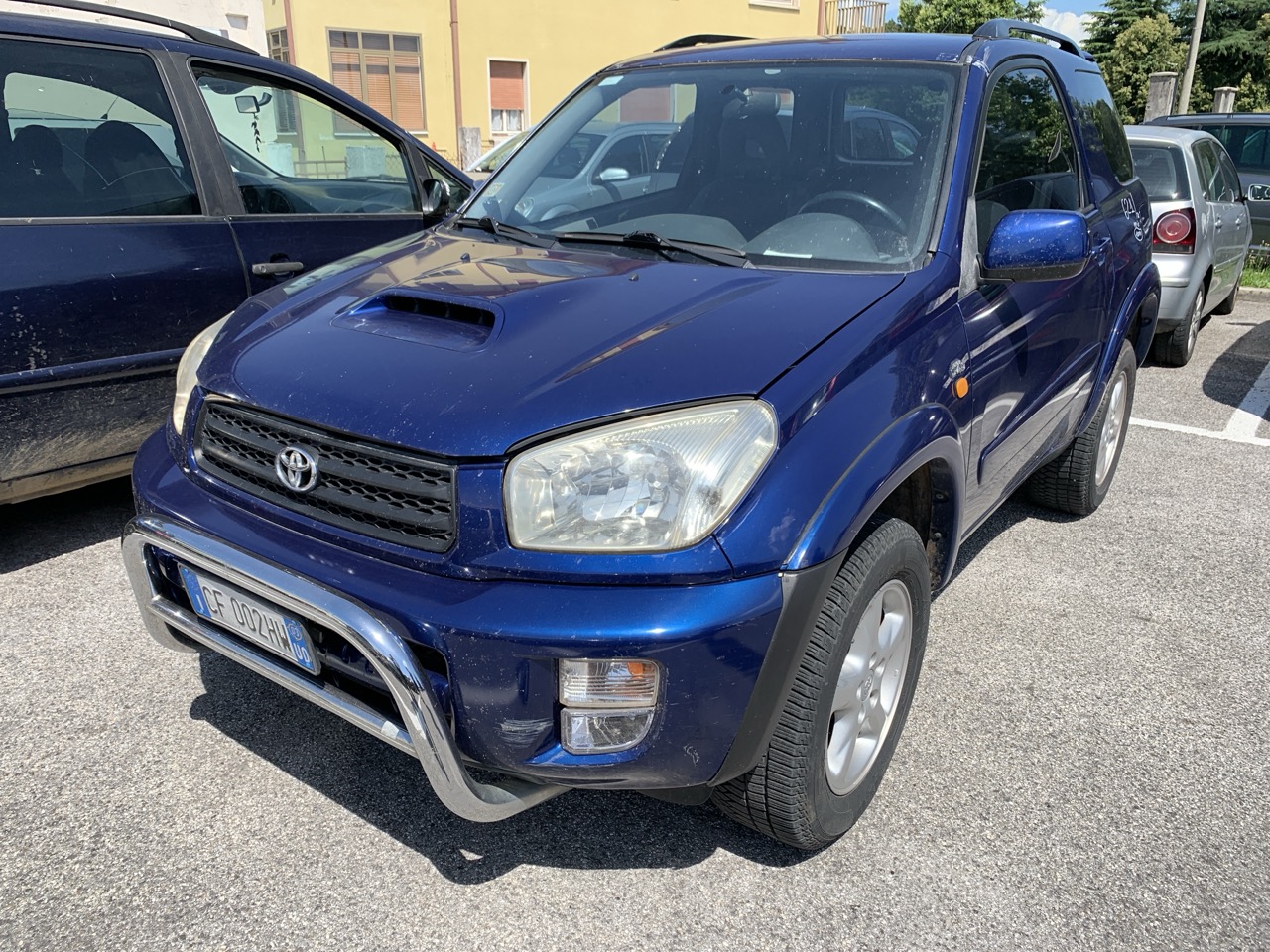 Toyota RAV 4 II 2.0 D-4D 4WD (A2)