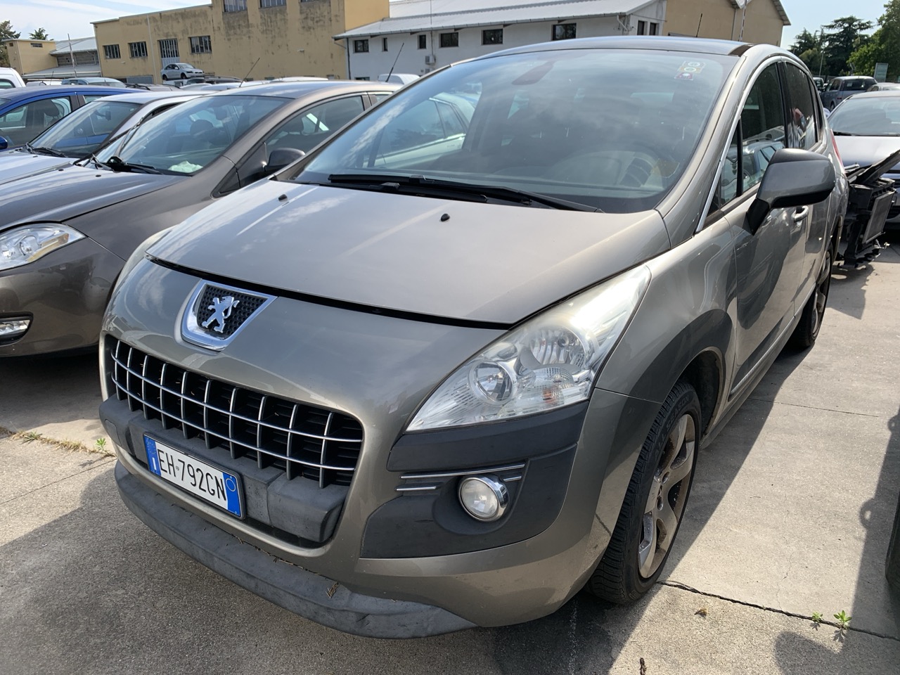 Peugeot 3008 MPV/Space Wagon 1.6 HDi (0U)