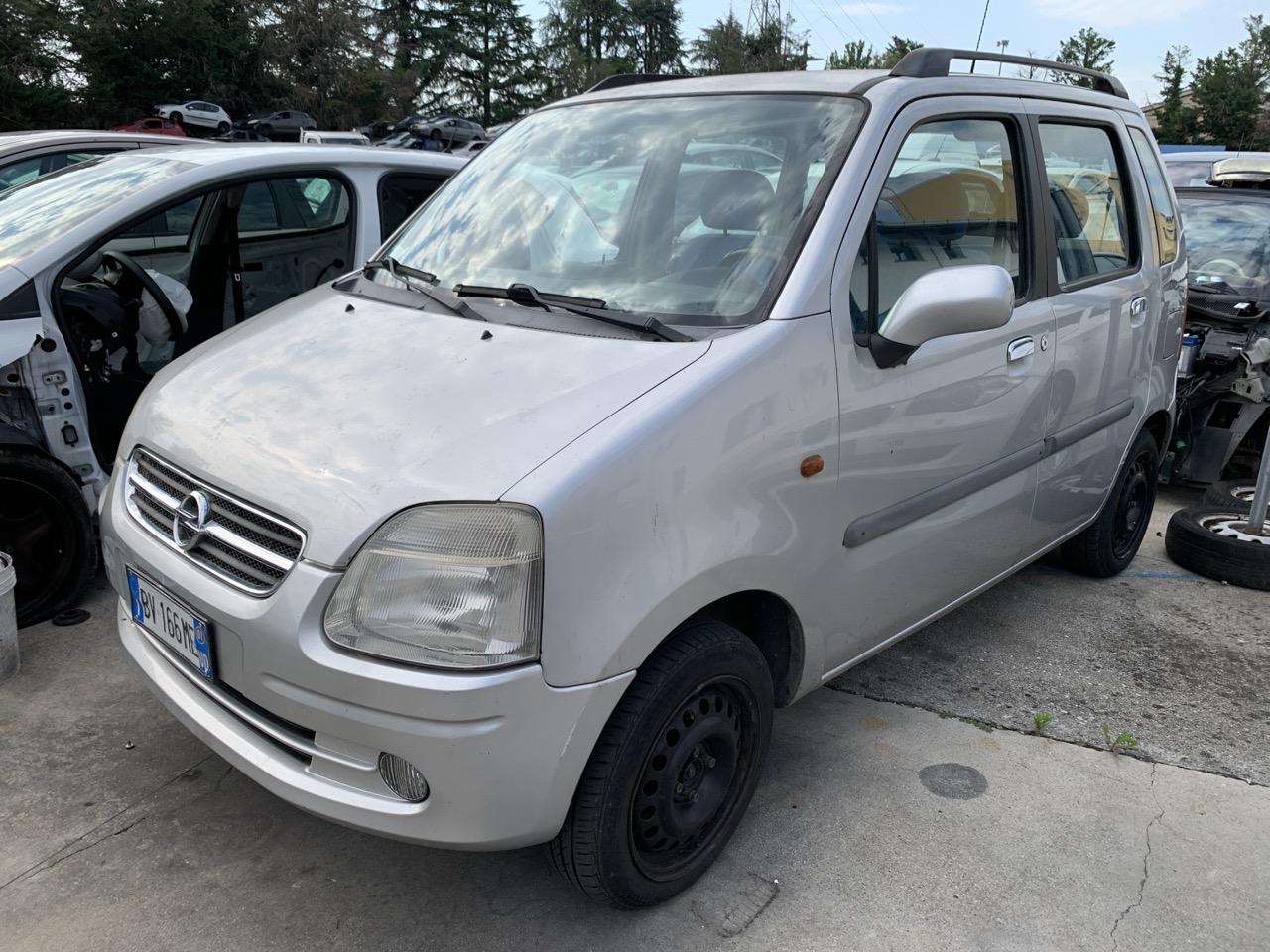 Opel Agila 1.2 16V (H00)