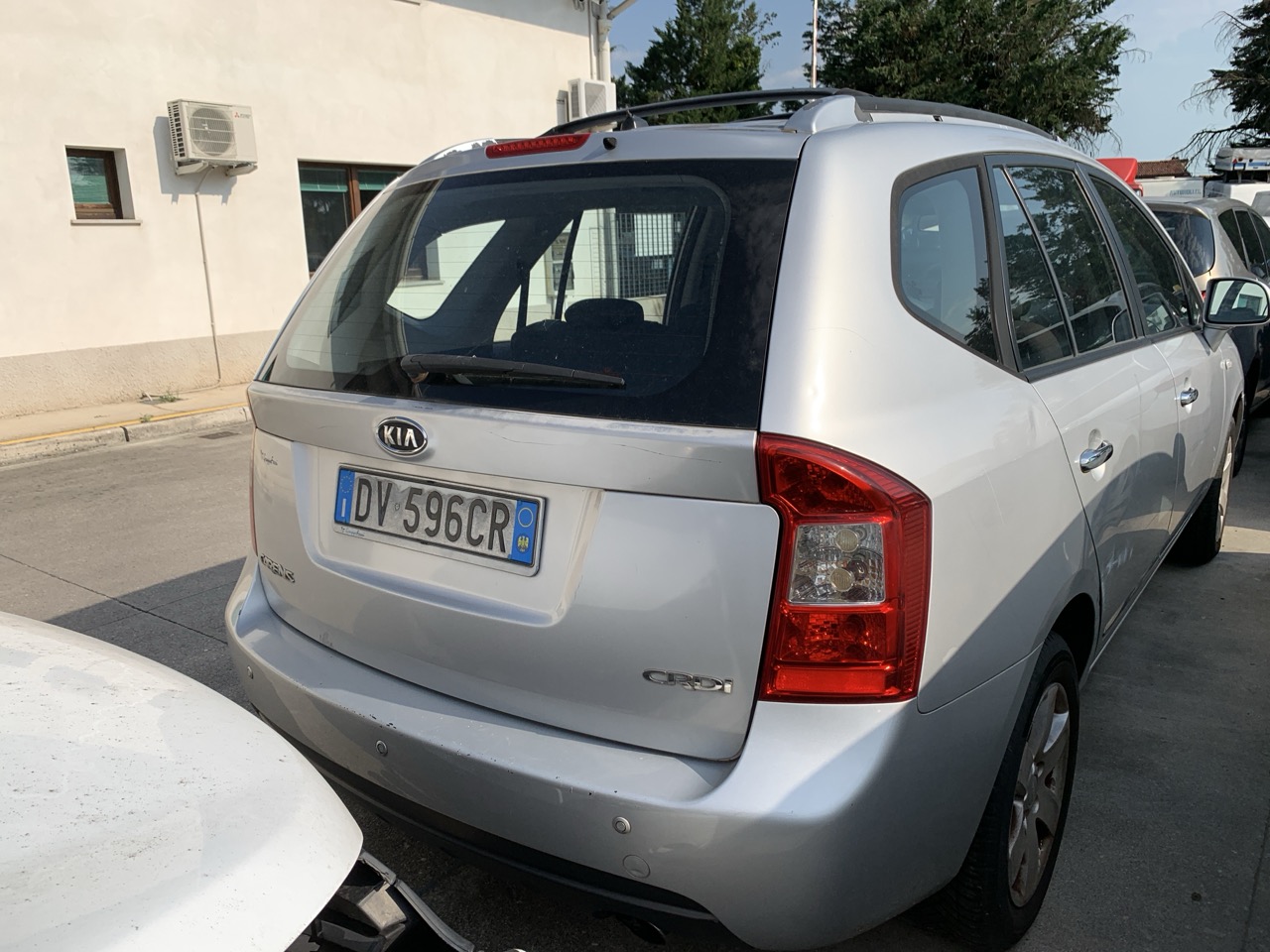 Kia Carens III MPV/Space Wagon 2.0 CRDi 140 (UN)