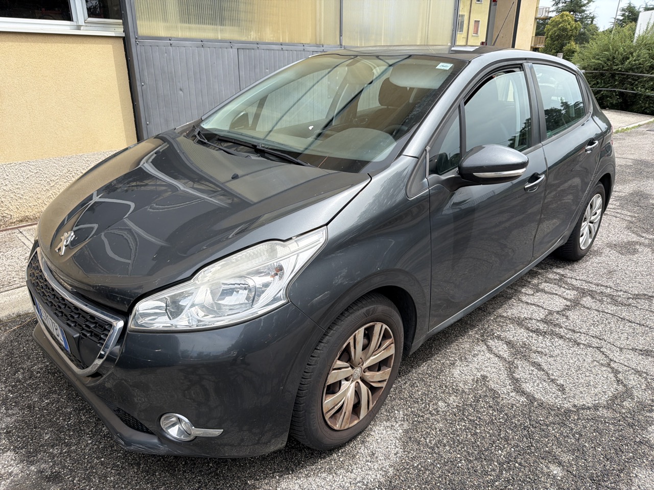 Peugeot 208 I 1.4 HDi (CA, CC)